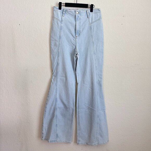 We The Free Florence Flare Light High Rise Jeans Size 30 - Picture 6 of 10